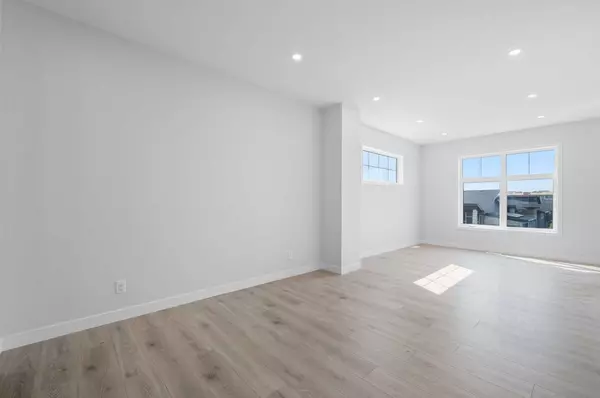 Calgary, AB T3M 3Y3,613 Mahogany RD Southeast