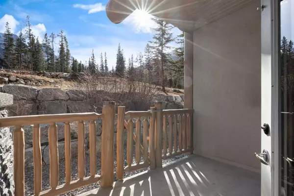 155 Crossbow PL #107, Canmore, AB T1W 3H6