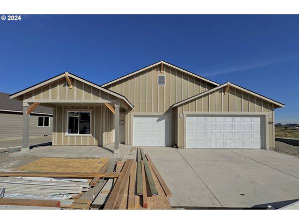 1642 NE 8th PL, Hermiston, OR 97838