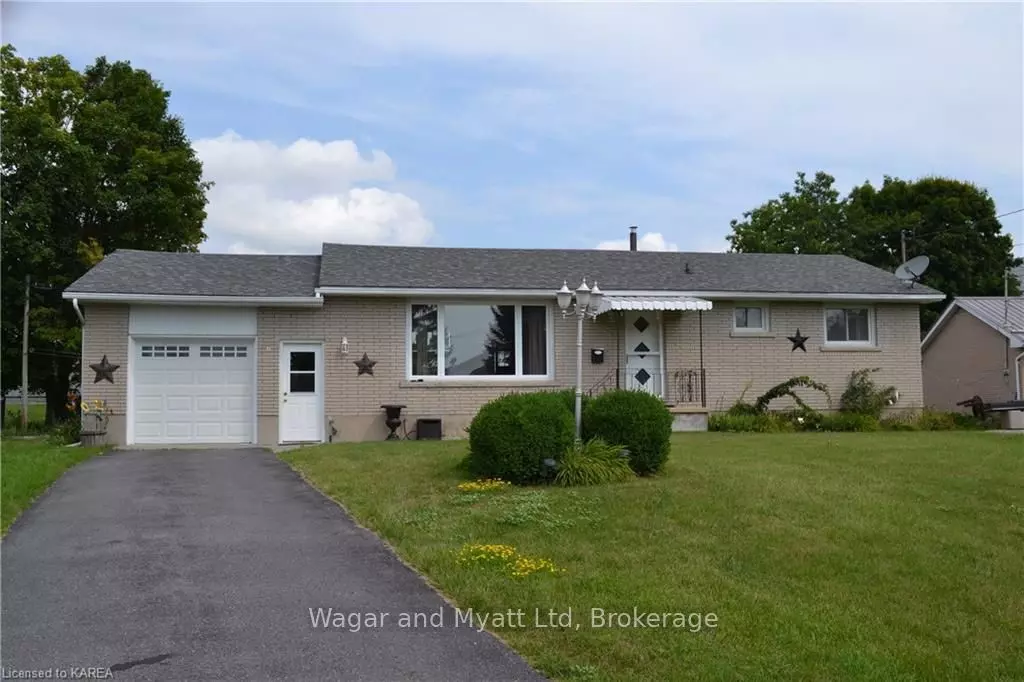 Greater Napanee, ON K7R 2G5,6 SUNSET CRES