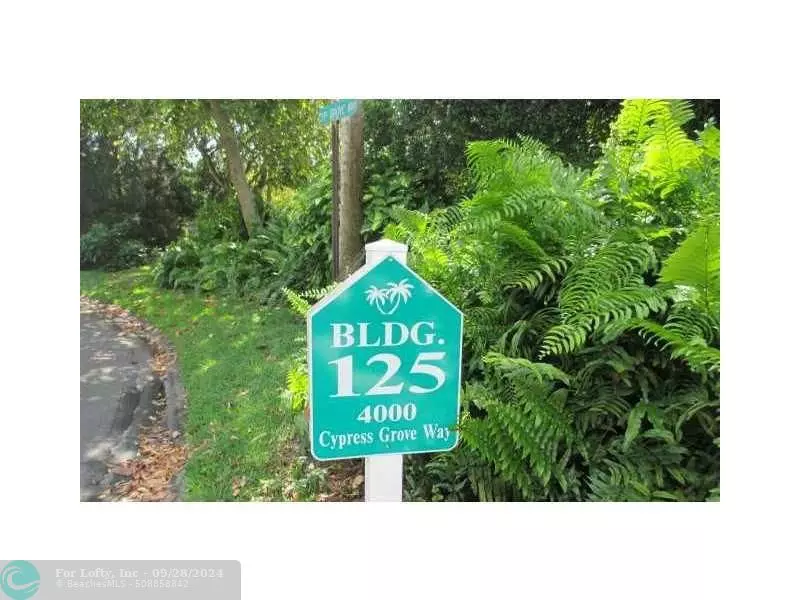 Pompano Beach, FL 33069,4000 Cypress Grove Way  #209