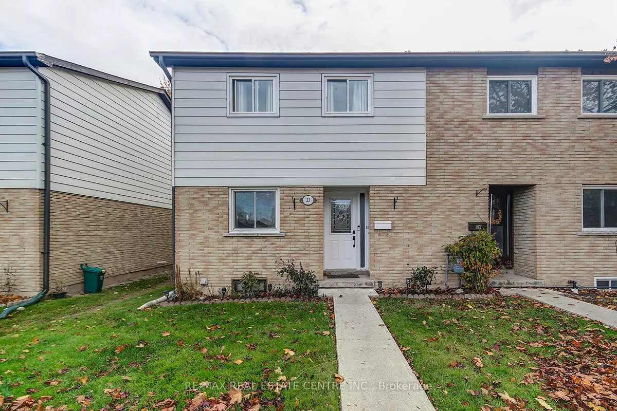 Halton Hills, ON L7G 1X8,59 MAPLE AVE #23