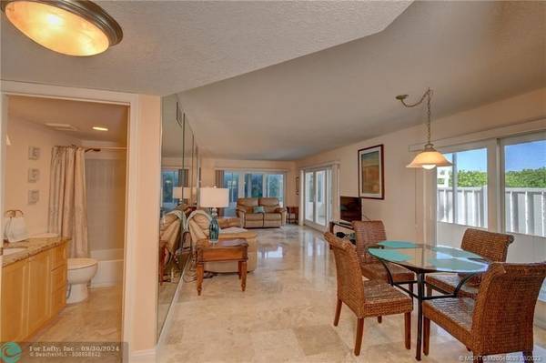 Jensen Beach, FL 34957,10980 S Ocean Dr  #114