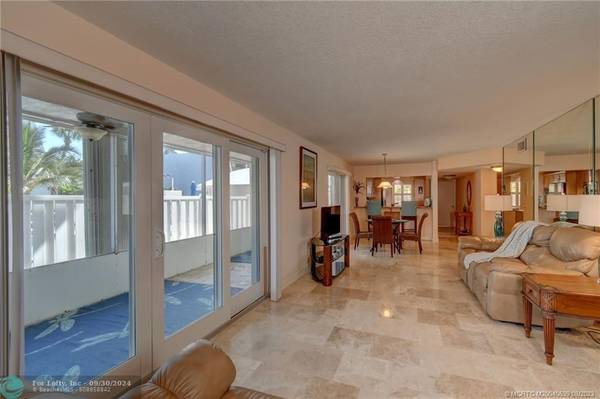 Jensen Beach, FL 34957,10980 S Ocean Dr  #114