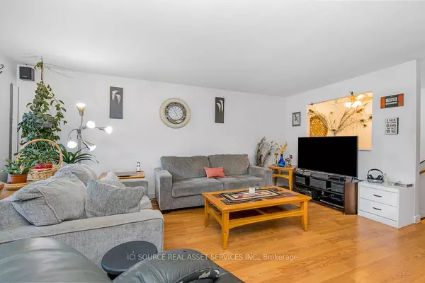 Out Of Area, BC V0E 1B1,2735 Rosedale PL