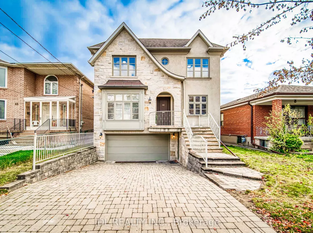 Toronto C14, ON M2M 2V3,63 Abitibi AVE