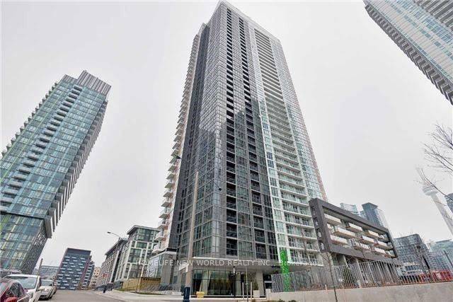 Toronto C01, ON M5V 0J9,85 Queens Wharf RD #3708