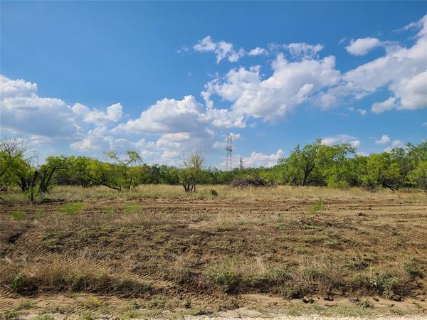 Joshua, TX 76058,1516 Saguaro Trail