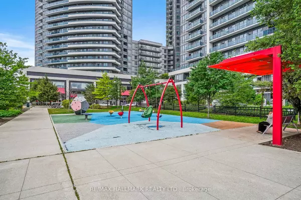 Markham, ON L3T 0E1,7165 Yonge ST #1702