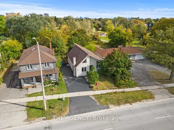 Peel, ON L5A 2X8,3397 Cawthra RD #Upper