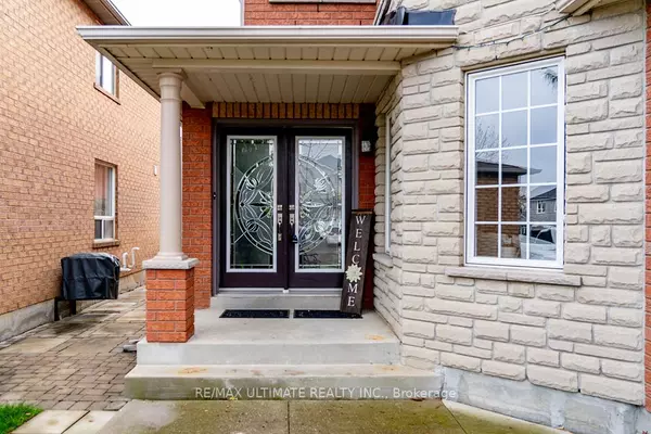 Brampton, ON L7A 1K8,51 Baccarat CRES