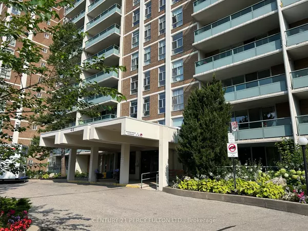 Toronto W09, ON M9R 2M7,44 Longbourne DR #902