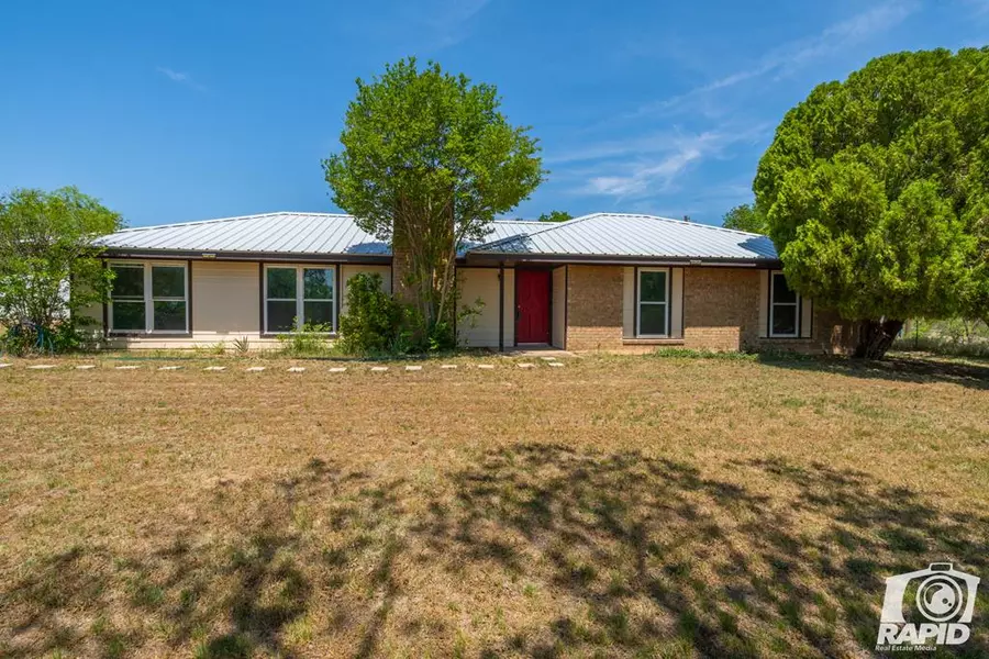 6953 Chandler Rd, Miles, TX 76861