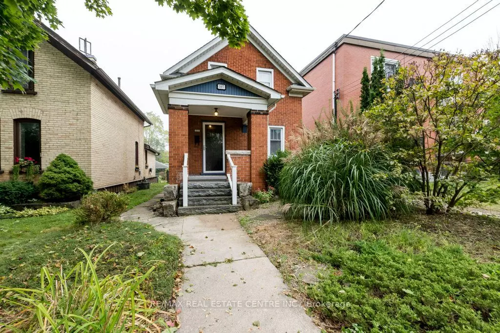 Kitchener, ON N2H 5J7,107 Wellington ST N