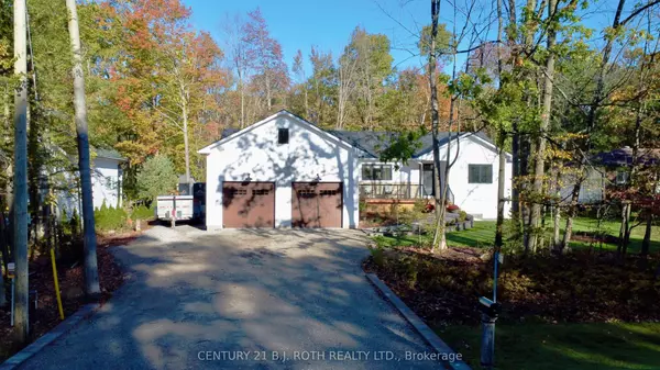 Springwater, ON L9X 1E4,3796 Horseshoe Valley RD W