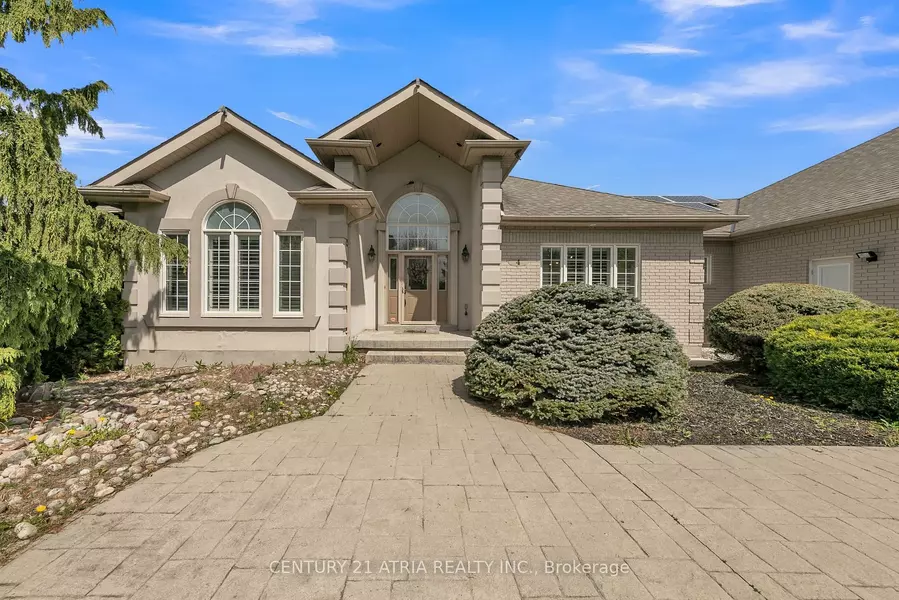 4 Maplehyrn AVE, East Gwillimbury, ON L0G 1V0