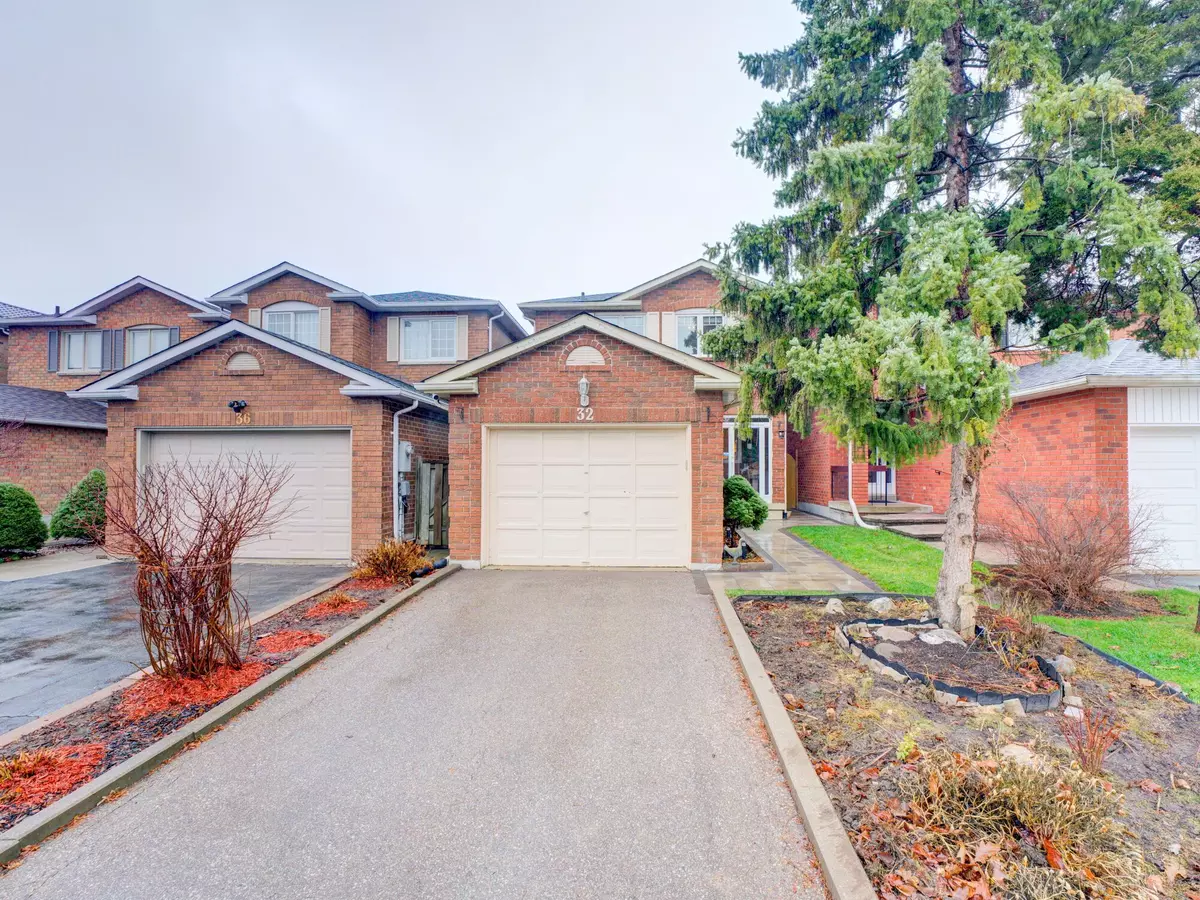 Vaughan, ON L4J 6V8,32 Whitney PL