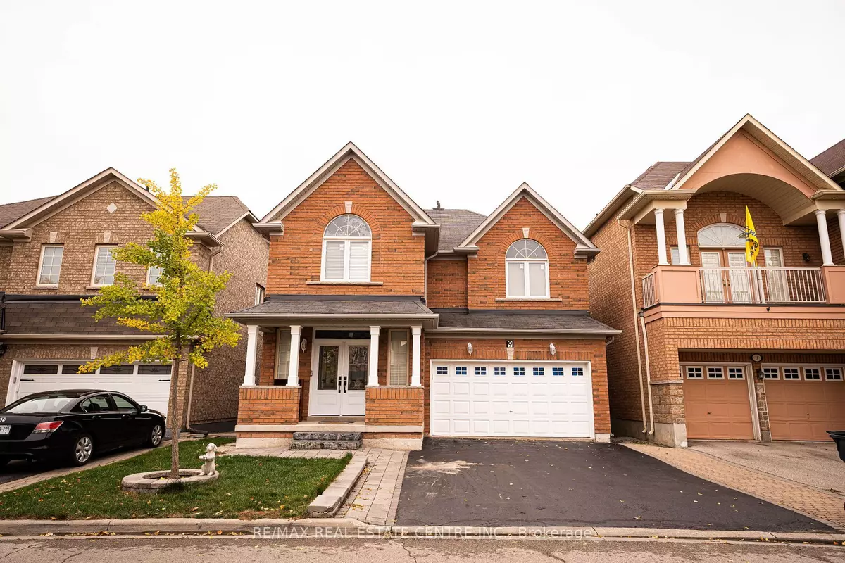 Brampton, ON L6R 0V7,9 Gamson CRES