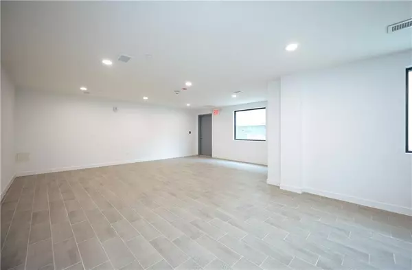 Brooklyn, NY 11214,1755 Benson AVE #1