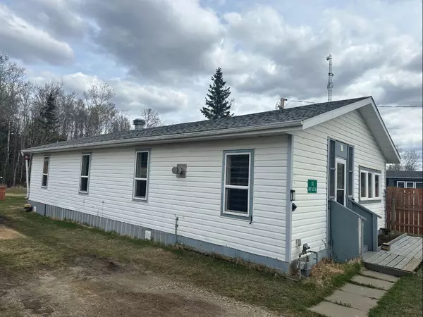 Dixonville, AB T0H 1E0,10 689 HWY W