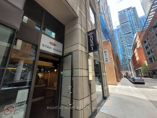 7 Mercer ST, Toronto C01, ON M5V 1H2