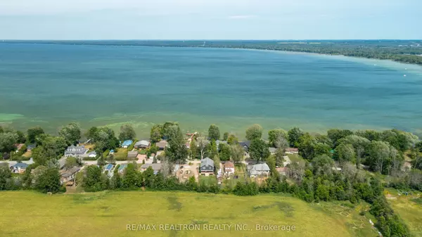 498 Duclos Point Road RD, Georgina, ON L0K 1N0