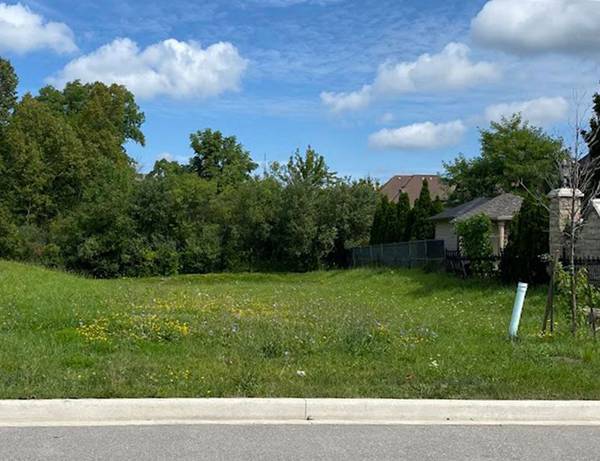 Lot 1 Clairewood CT, Vaughan, ON L0J 1C0