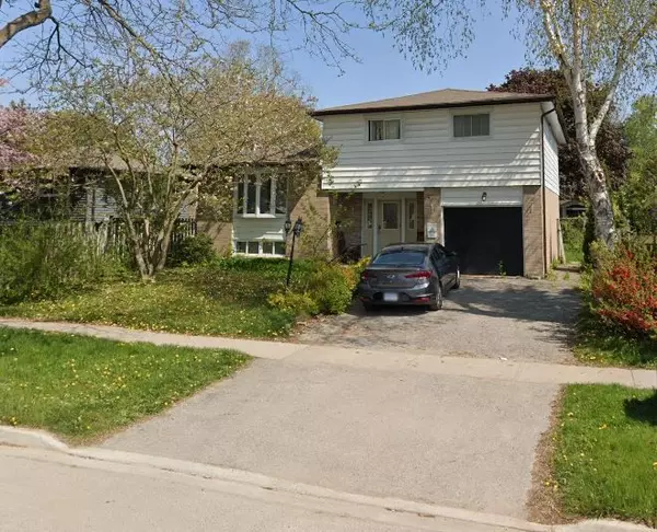 Barrie, ON L4M 2W1,6 College CRES