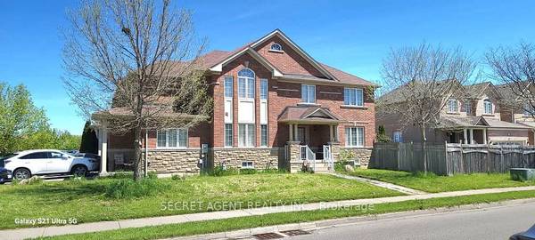 138 Zia Dodda CRES, Brampton, ON L6P 1T4