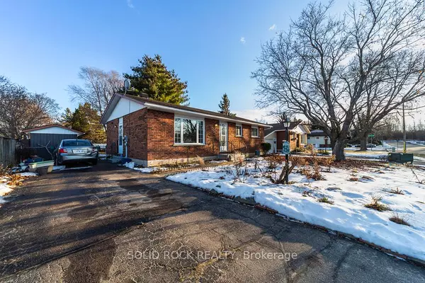 Renfrew, ON K8A 7W6,221 O'BRIEN ST