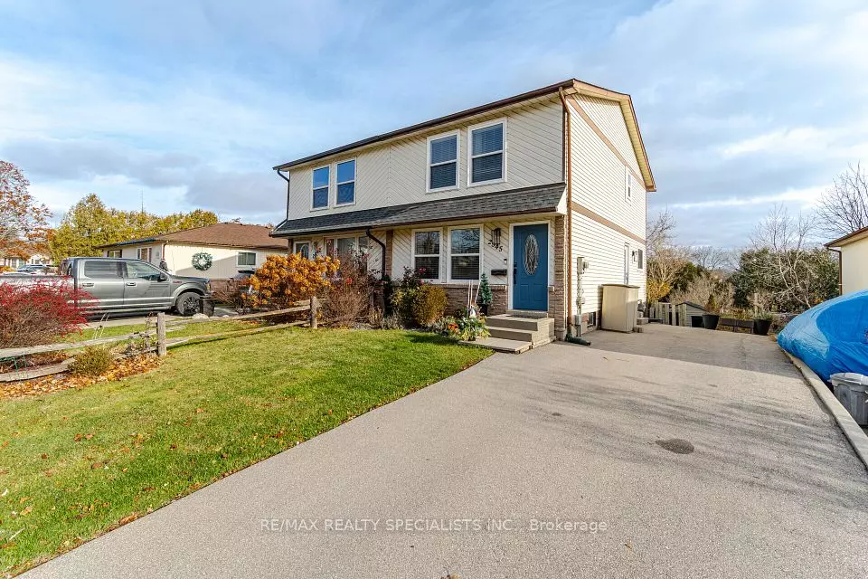 Halton, ON L7P 3X3,2345 MIDDLESMOOR CRES