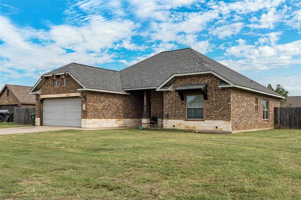 308 W Alene Drive, Mabank, TX 75147