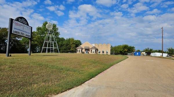 Gun Barrel City, TX 75156,329 S Gun Barrel Lane