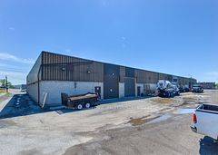 Pickering, ON L1W 3M9,980 Alliance RD #1