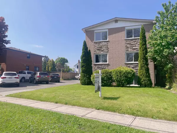 St. Catharines, ON L2N 4P2,15 John ST #6