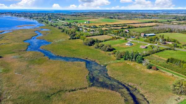 Prince Edward County, ON K0K 1T0,19115 LOYALIST Pkwy