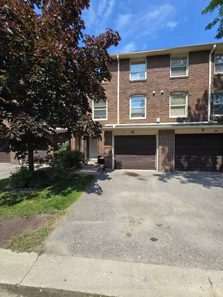 17 Eden Park DR #17, Brampton, ON L6T 3A5