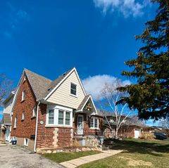 1303 Leighland RD #2, Burlington, ON L7R 3S6