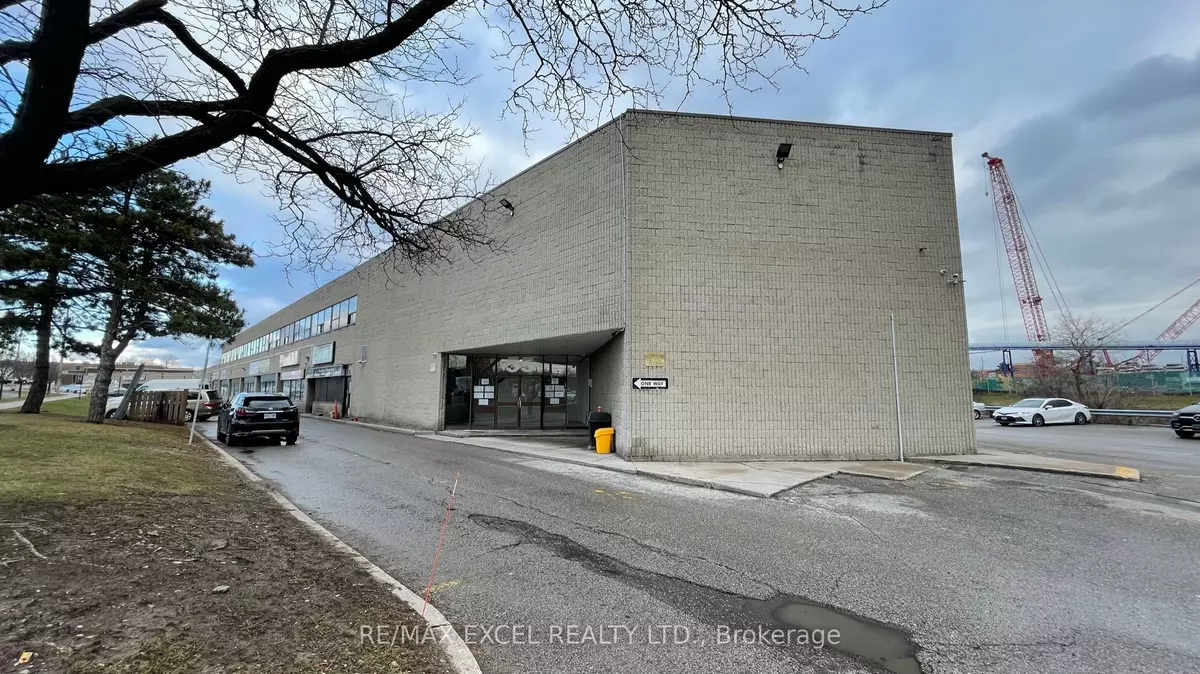 Toronto E07, ON M1S 3L1,55 Nugget AVE #211