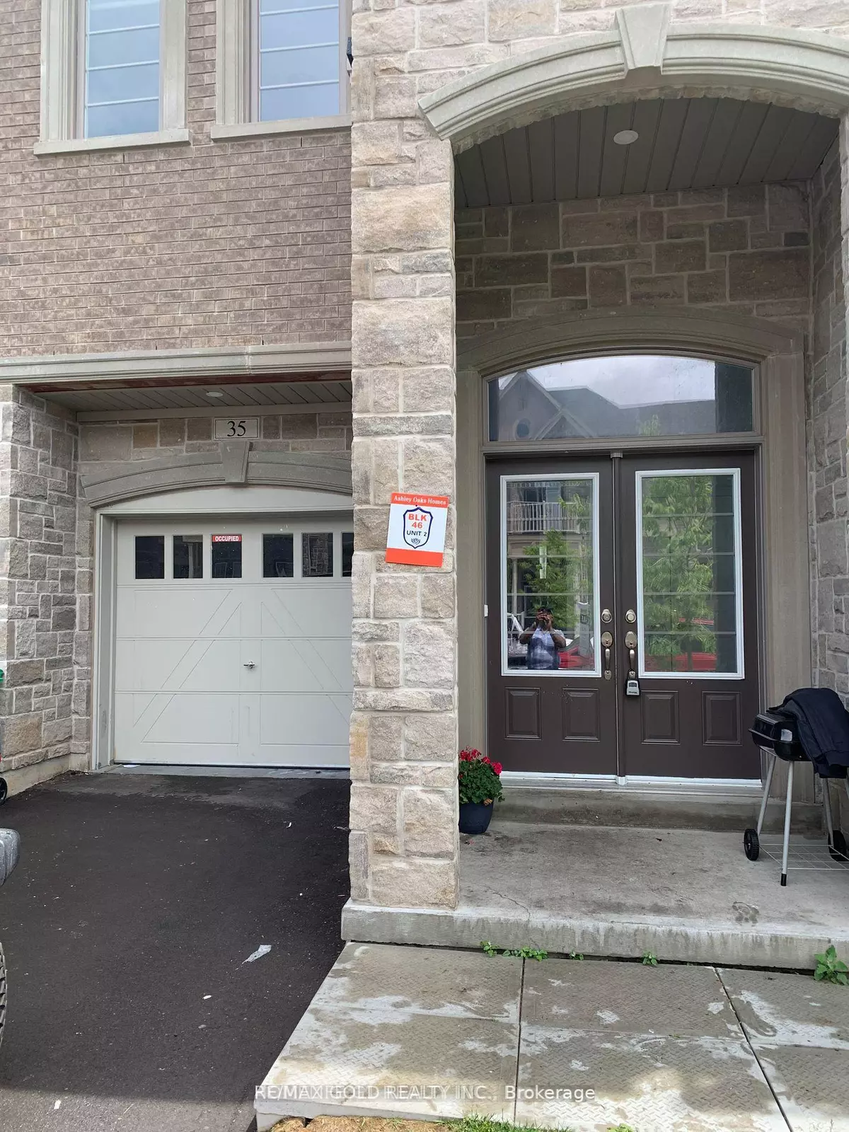 Brampton, ON L6Y 6H7,35 Dalbeattie DR