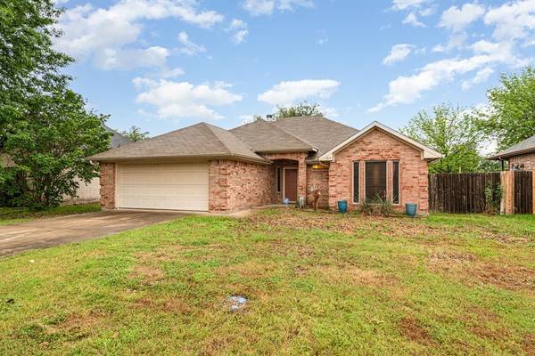 Terrell, TX 75160,105 Stonebriar Way