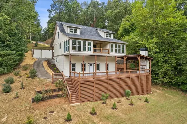 105 Riveredge Drive, Ellijay, GA 30536