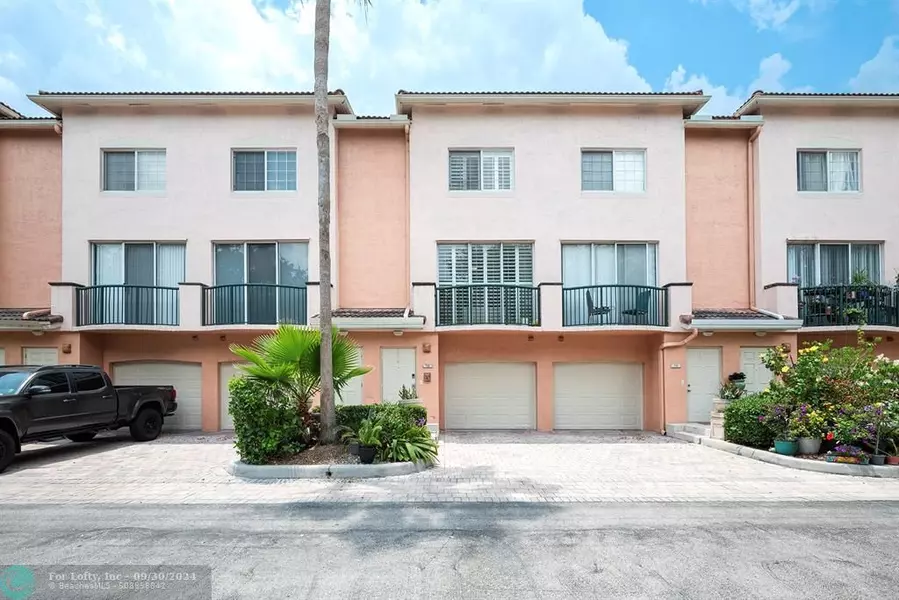 2027 SE 10th Ave  #722, Fort Lauderdale, FL 33316