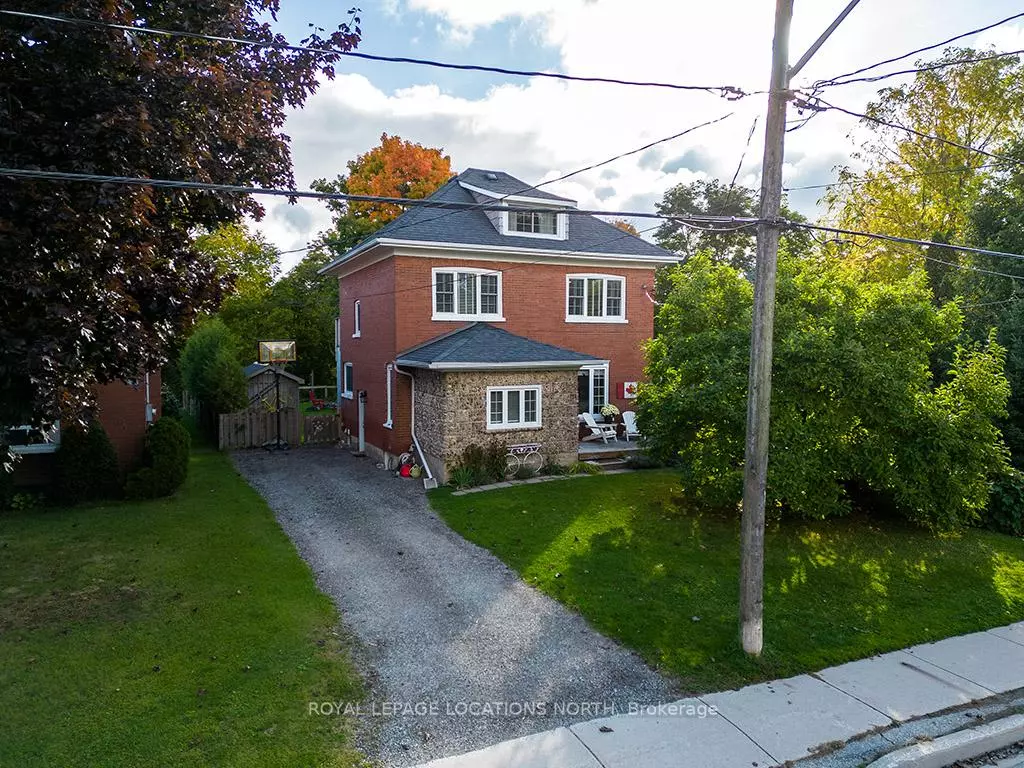 Meaford, ON N4L 1C1,183 St Vincent ST