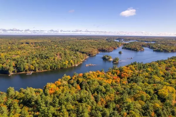 Georgian Bay, ON P0E 1E0,566 Island 1040 N/A