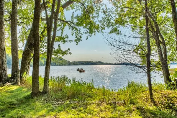 Muskoka Lakes, ON P0B 1M0,1027 Wonder Beach RD