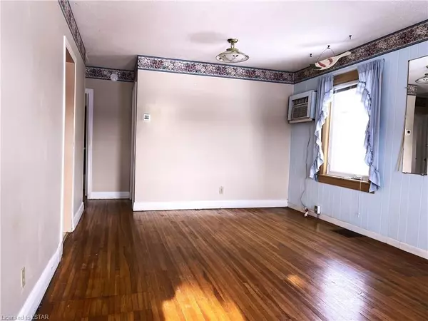 London East, ON N5W 2C3,1272 BRYDGES ST