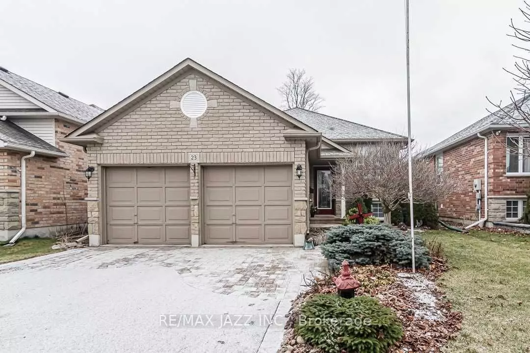 Clarington, ON L1E 3E5,23 Wade SQ