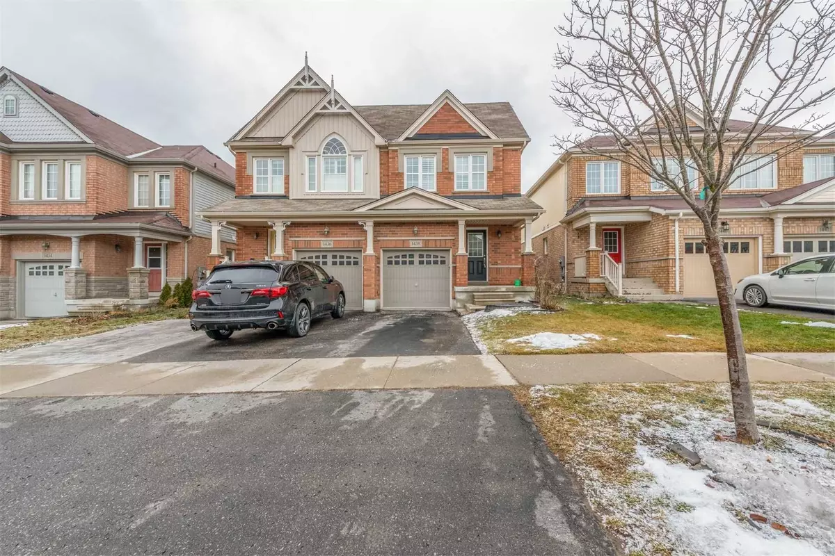 Oshawa, ON L1K 0N8,1438 Rennie ST