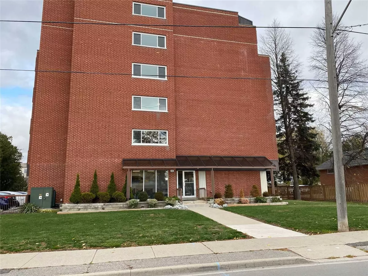 Clarington, ON L1C 1M9,144 Queen ST W #201